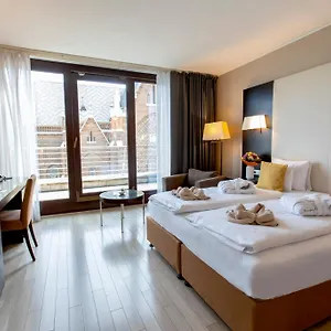 https://lions-garden-hotel.inbudapesthotels.com