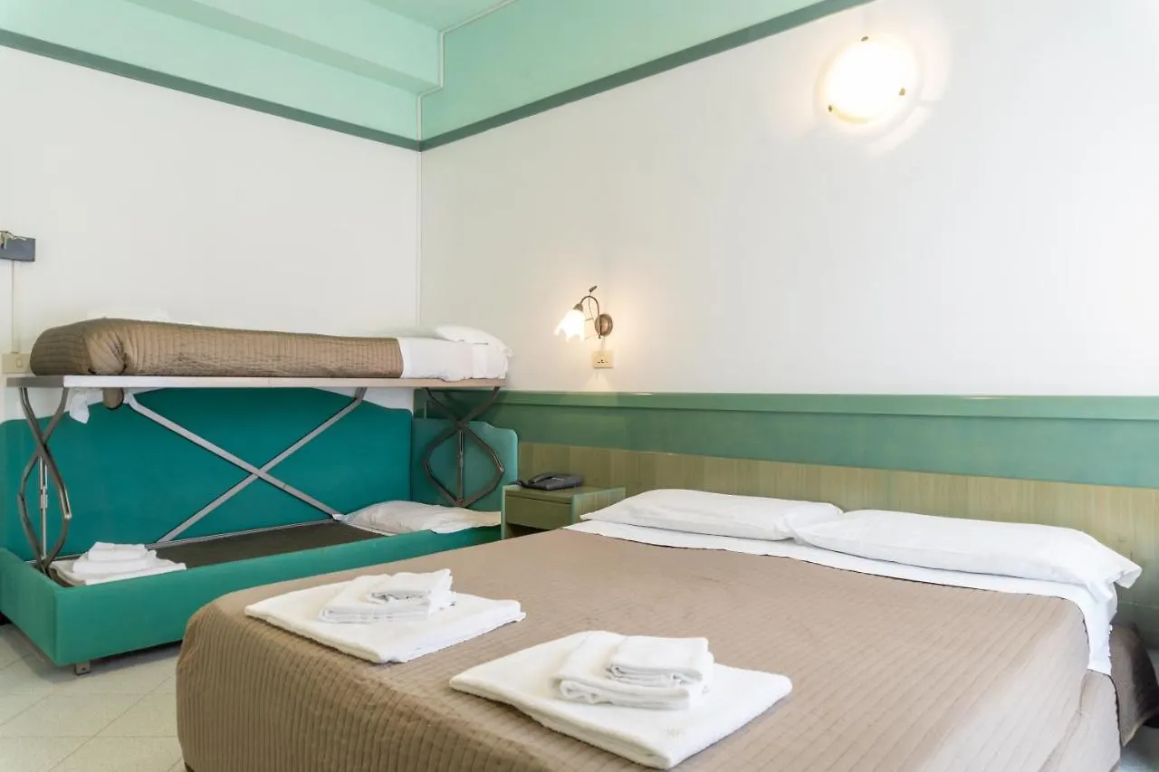 Esedra Hotel Rimini 3*,
