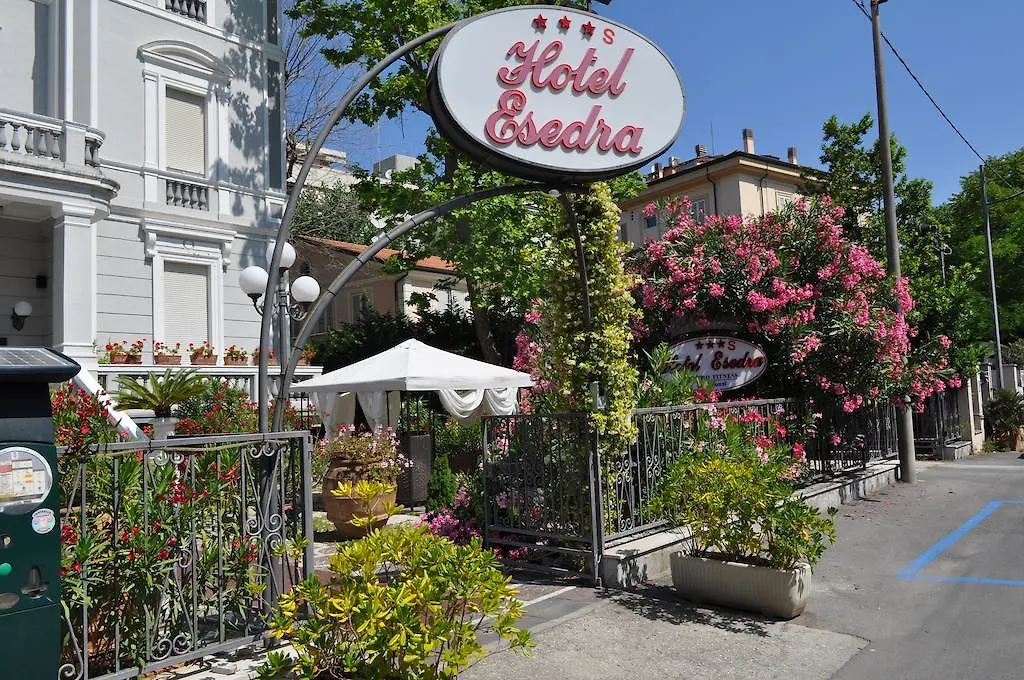 Esedra Hotel Rimini 3*,